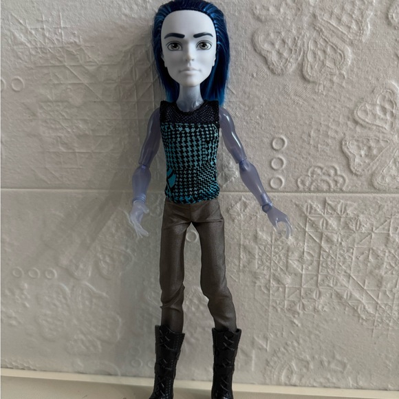 Monster High InvisiBilly Doll - Picture 1 of 2
